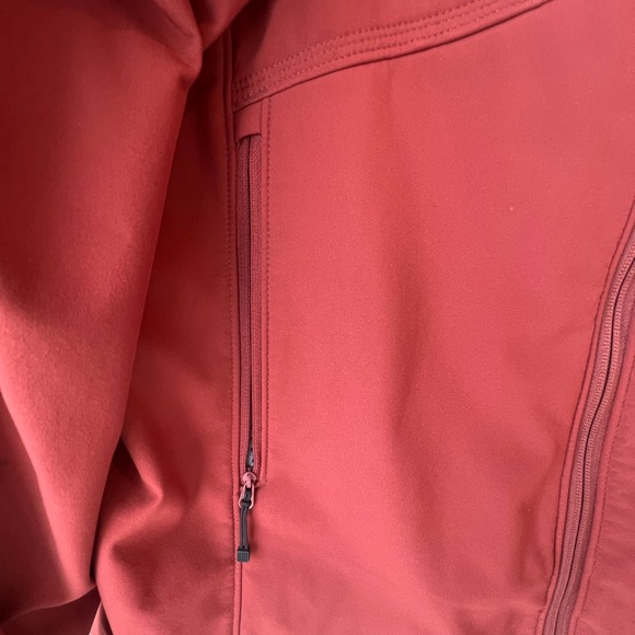5.11 Tactical Red/Rust Softshell Jacket - Picture 5 of 8